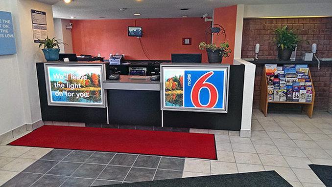 Motel 6-Newport, Ri Exteriör bild