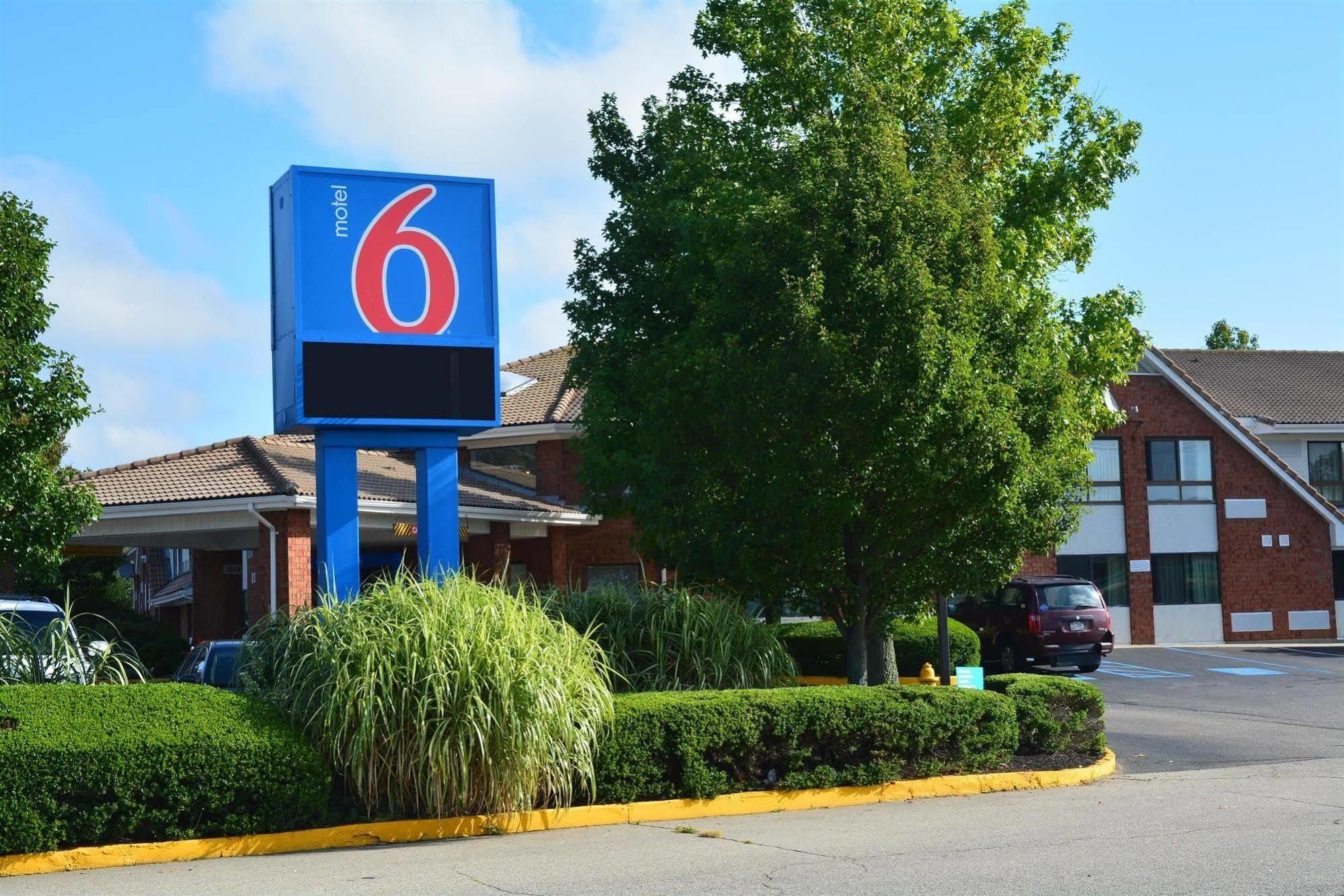 Motel 6-Newport, Ri Exteriör bild